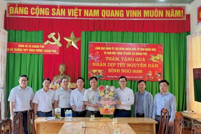 LÃNH ĐẠO XÃ QUẢNG PHÚ THĂM, TẶNG QUÀ TRƯỜNG THPT HÙNG VƯƠNG NHÂN DỊP TẾT NGUYÊN ĐÁN BÍNH NGỌ 2026